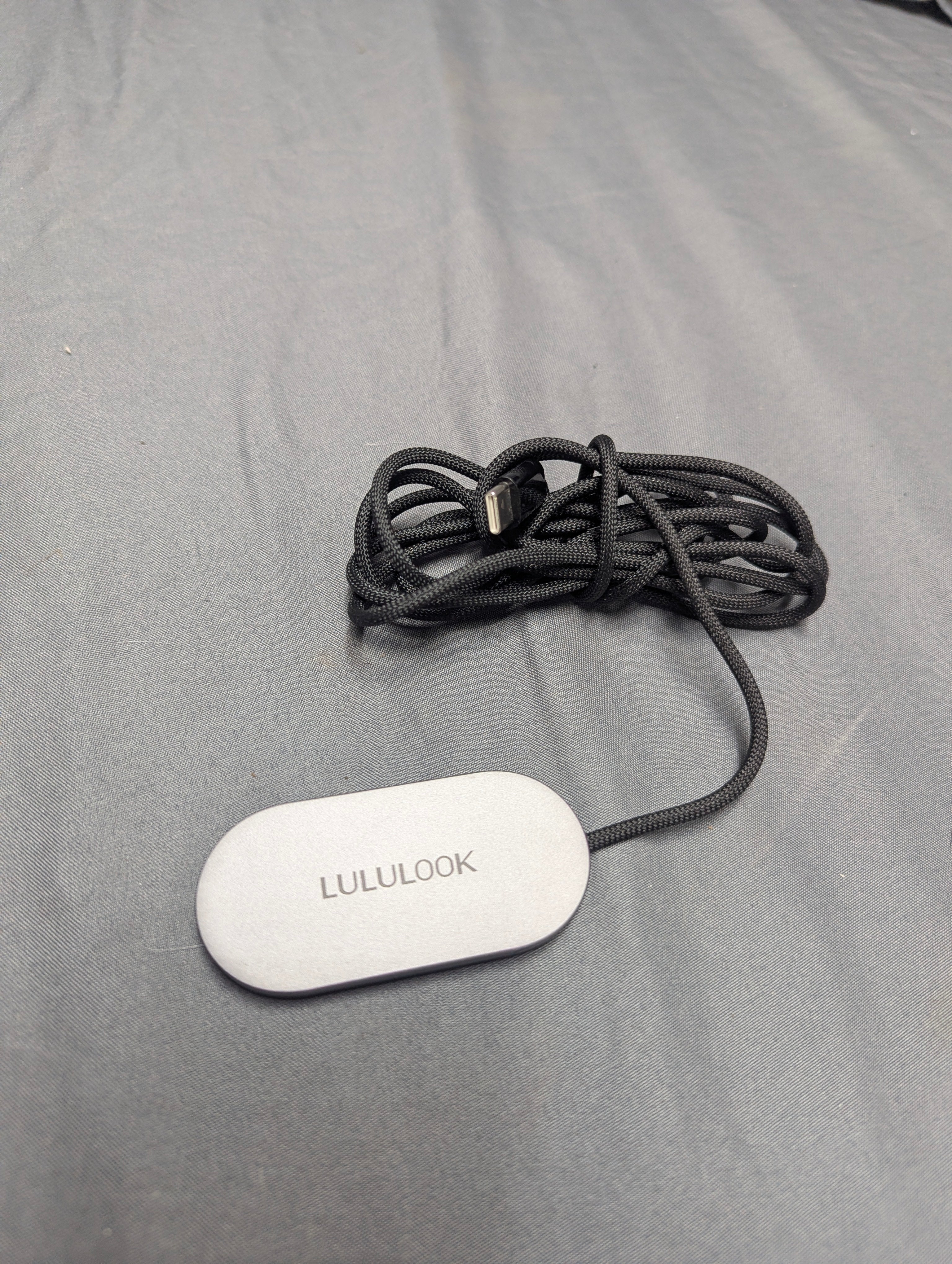 Untested Magnetic Wireless Charger Cord for iPad Pro 12.9 3rd 4th 5th 6th Gen 18 Watt