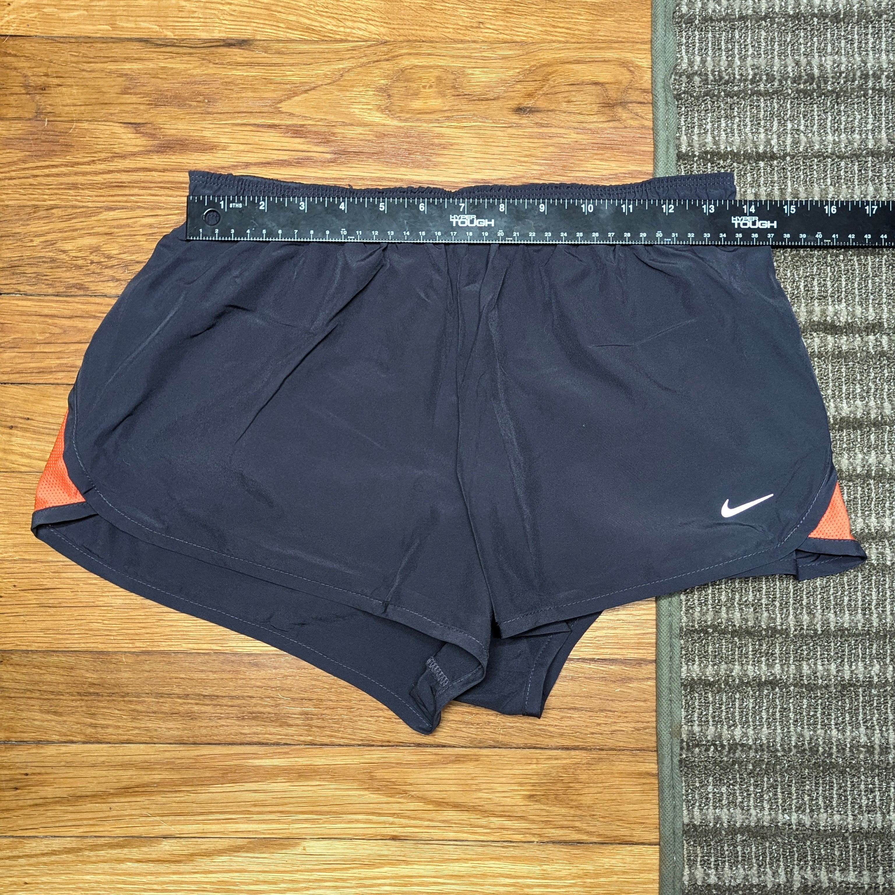 Nike Women’s Black & Peach Dri-FIT Running / Workout Shorts – Like New – M